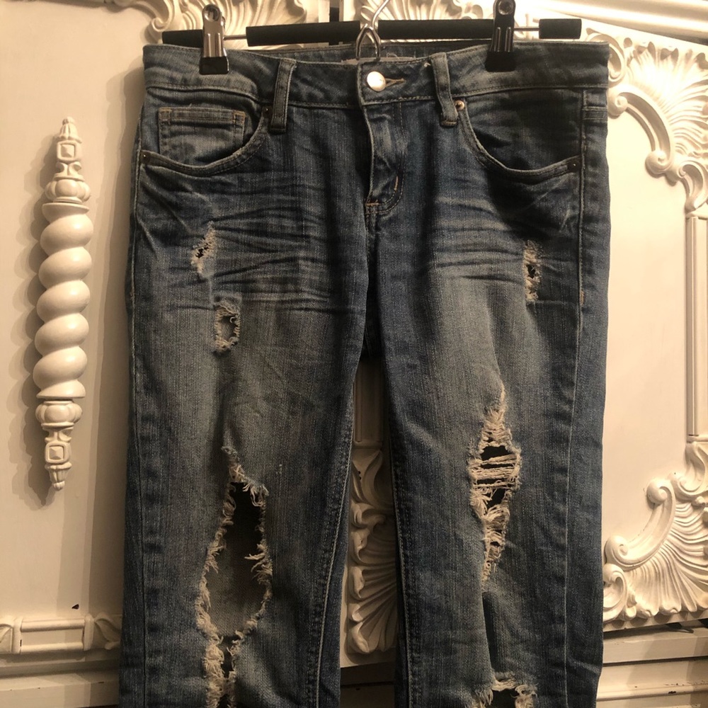 Distressed Skinny
